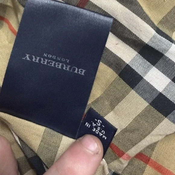 Burberry London Red Hooded parka Barn Jacket Nova Check Lining Womens Coat - Picture 6 of 10